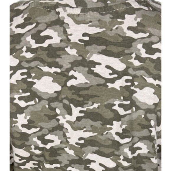 Fabletic Amy Short Sleeve Top Crew Neck Camo Shirt Size XS - Picture 5 of 7